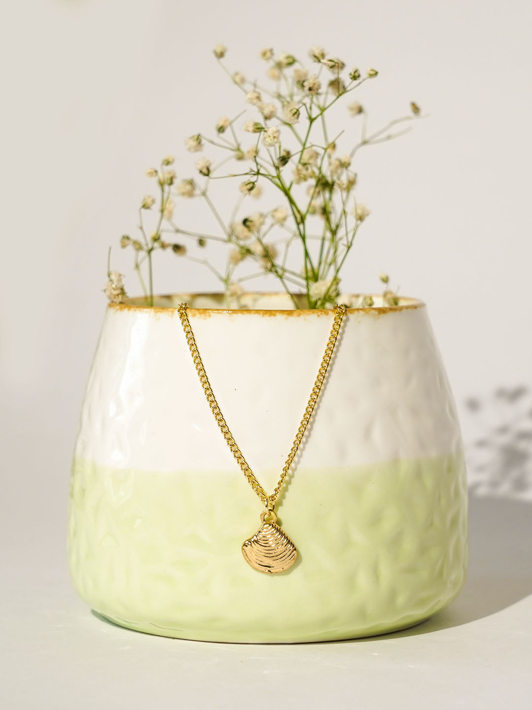 Lil Shell Necklace