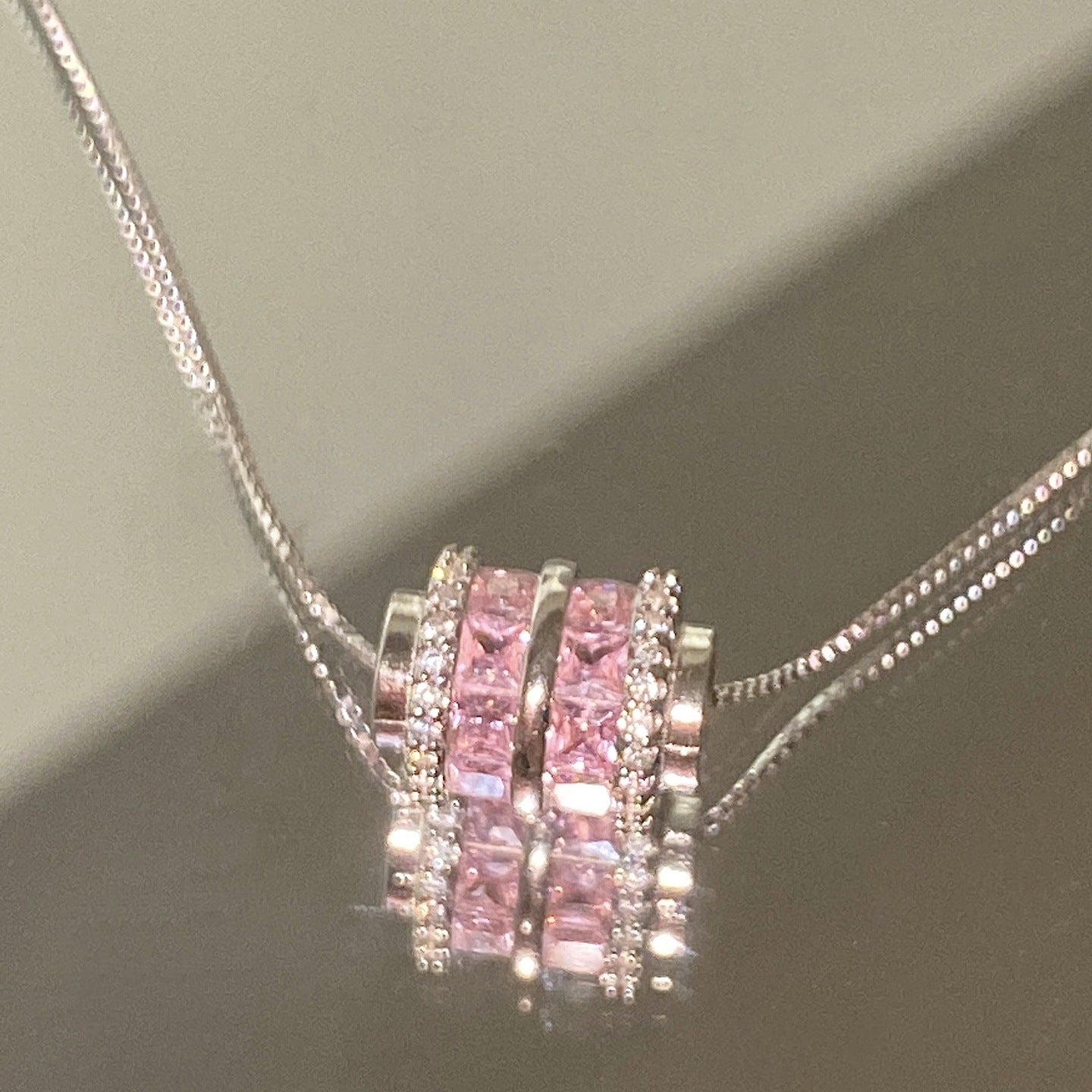 Pink diamond Barrel Bead Clavicle Necklace