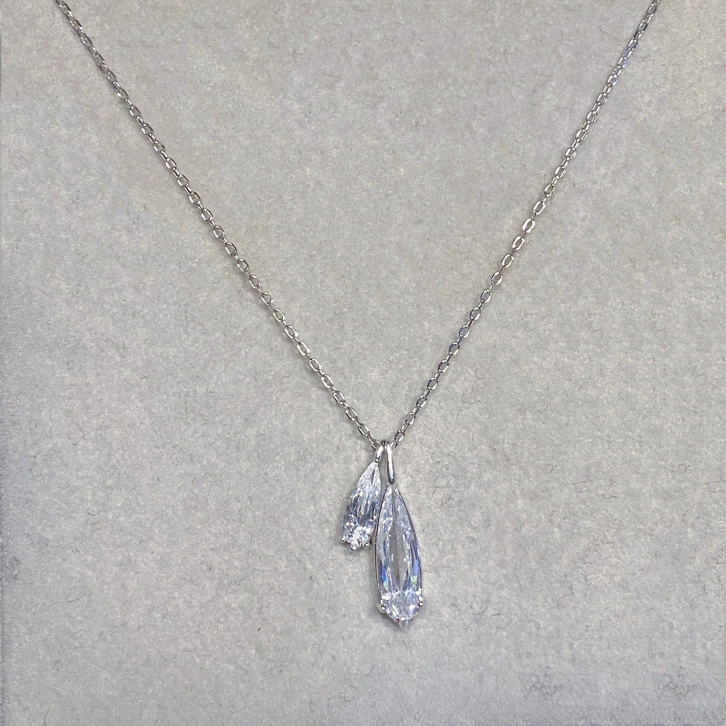 Teardrop Pendant Necklace