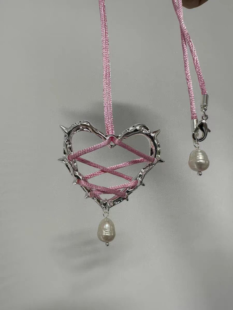 Thorn Wrapped Ribbon Pearl Pendant Necklace