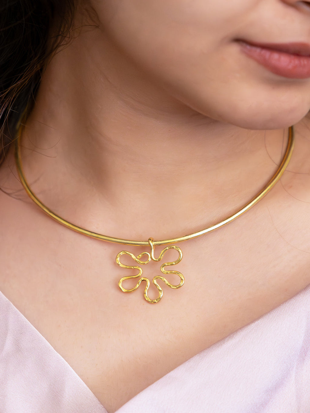 Blooma Brass Necklace